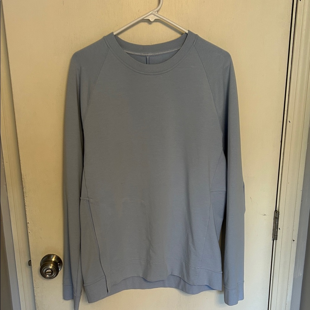 Men’s Lululemon L “Blue Linen” Color Crewneck Sweater
